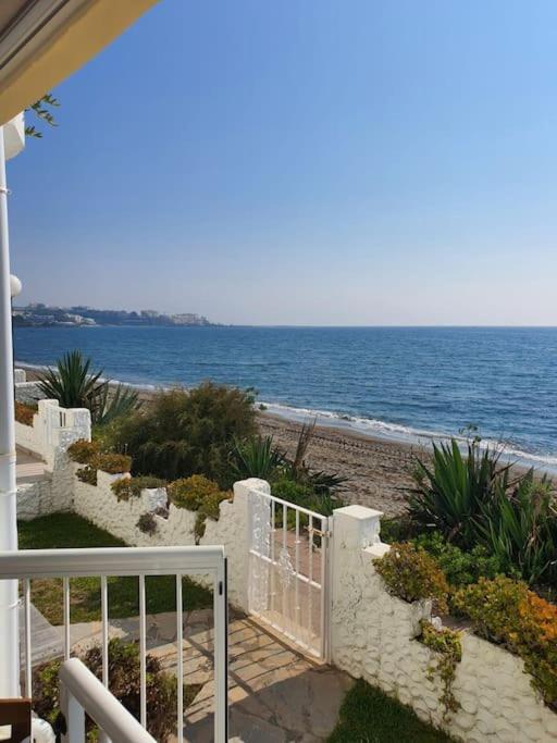 Front Mer - Sublime Appartement Moderne Et Confortable Εστεπόνα Εξωτερικό φωτογραφία